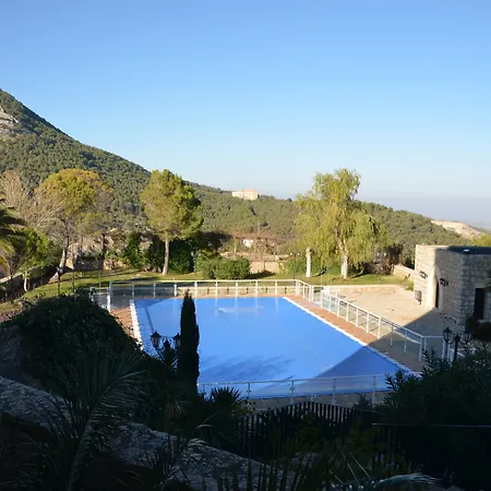 Hotel De 4*