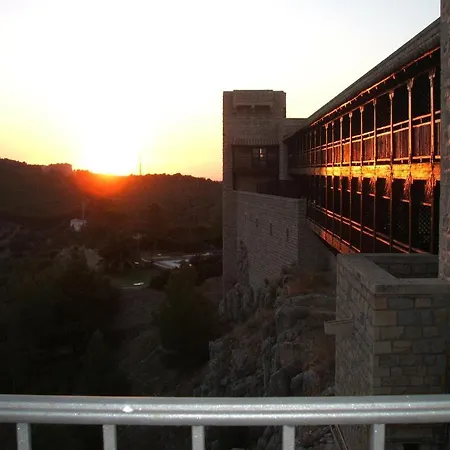 De Jaén